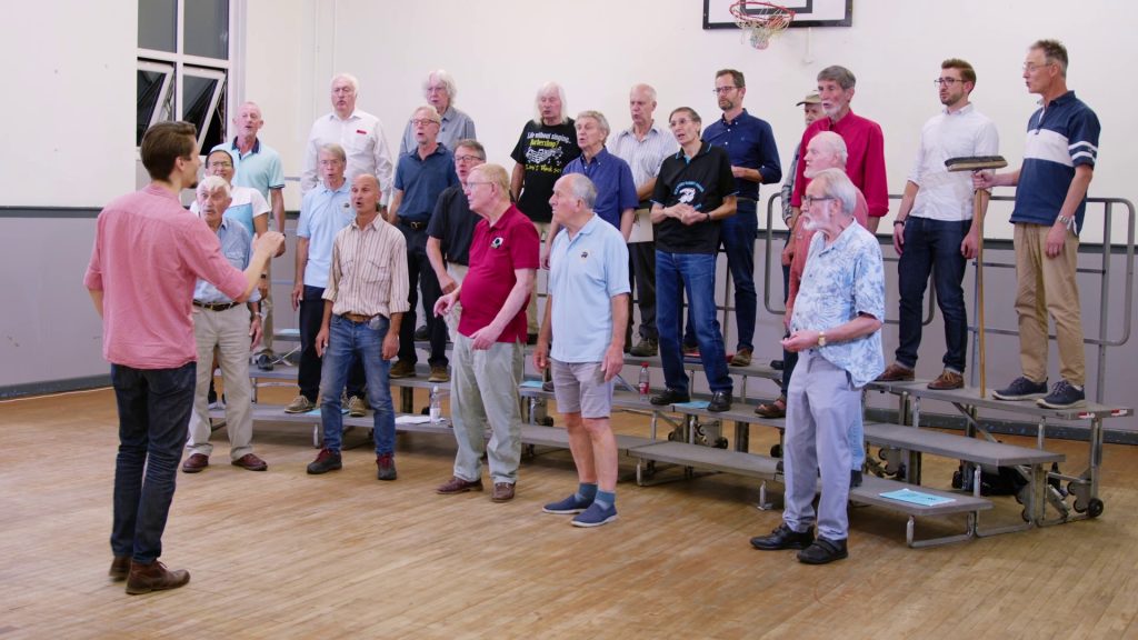 Duncan directing Surrey Fringe chorus